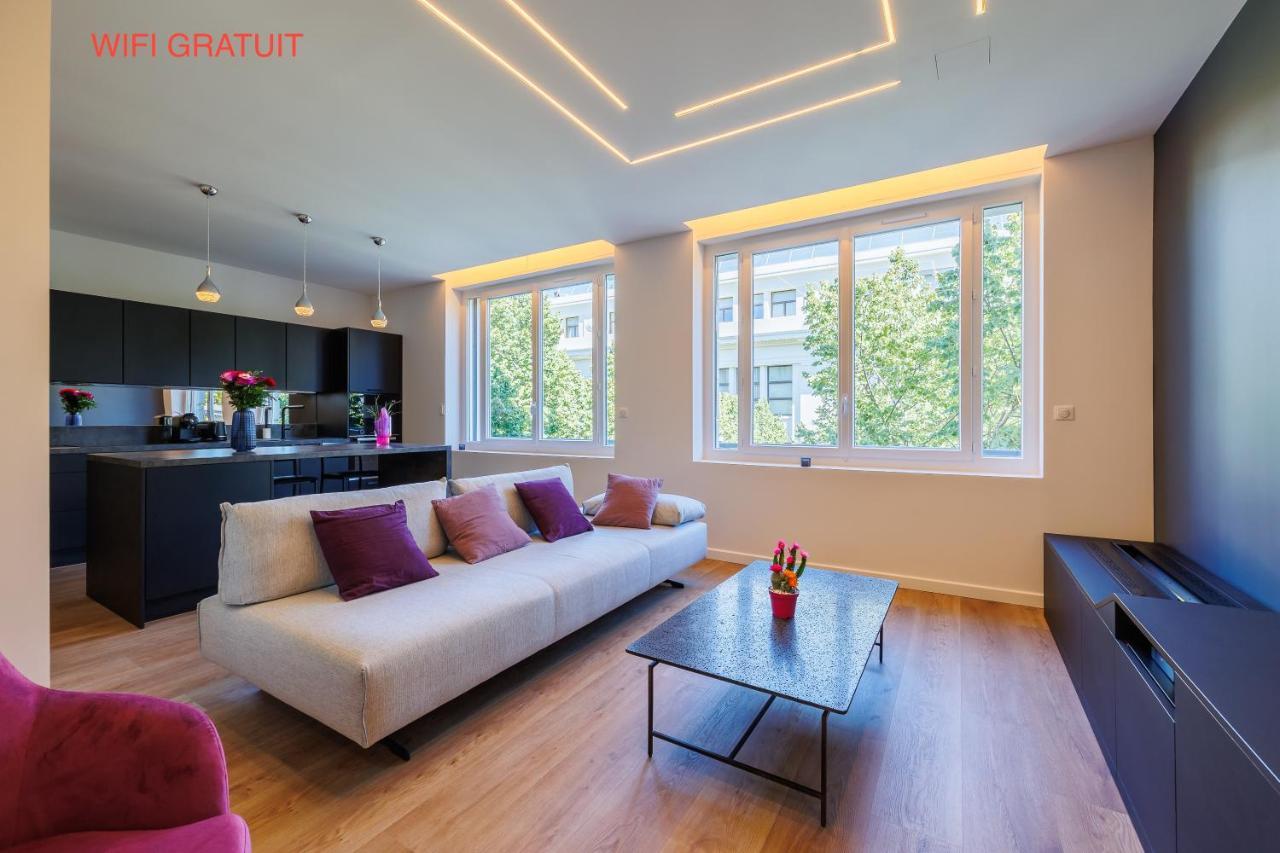 La Purple Apartment *