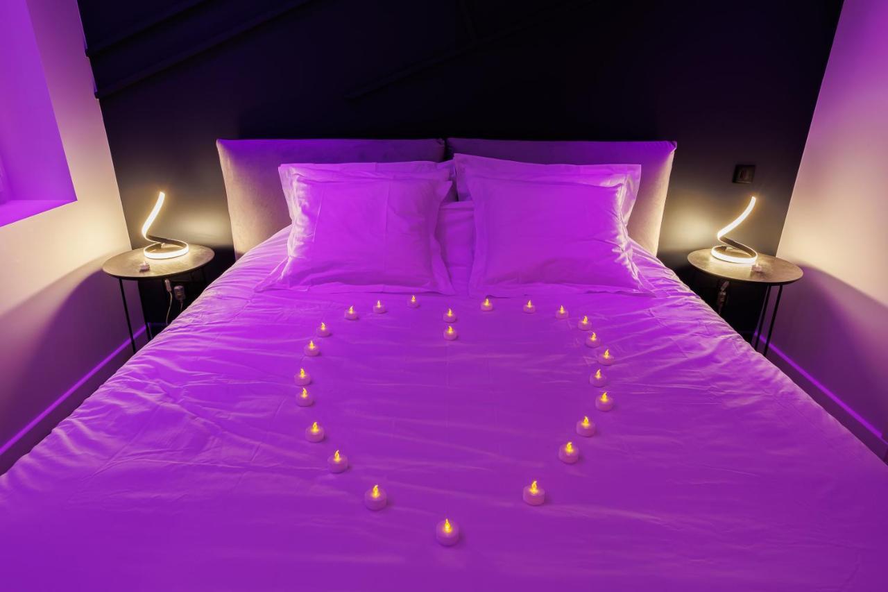 La Purple Apartment *